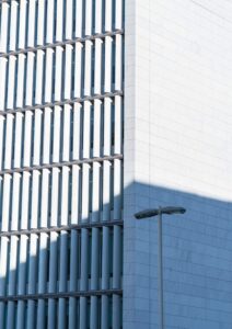 simone-hutsch-Ze0elKCWT1A-unsplash